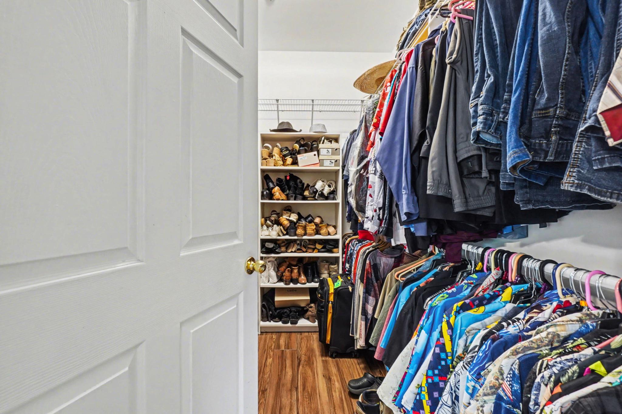 HOPEWELL POINTE - Residential