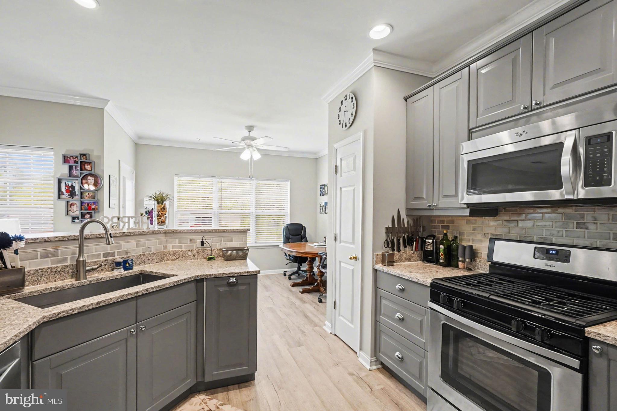 HOPEWELL POINTE - Residential