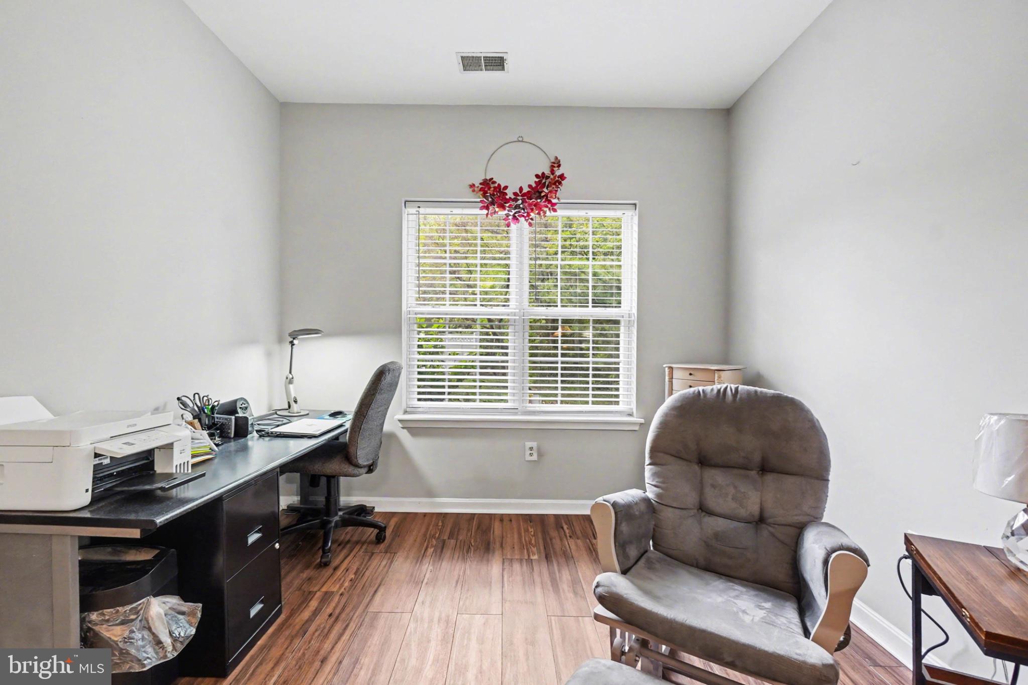 HOPEWELL POINTE - Residential