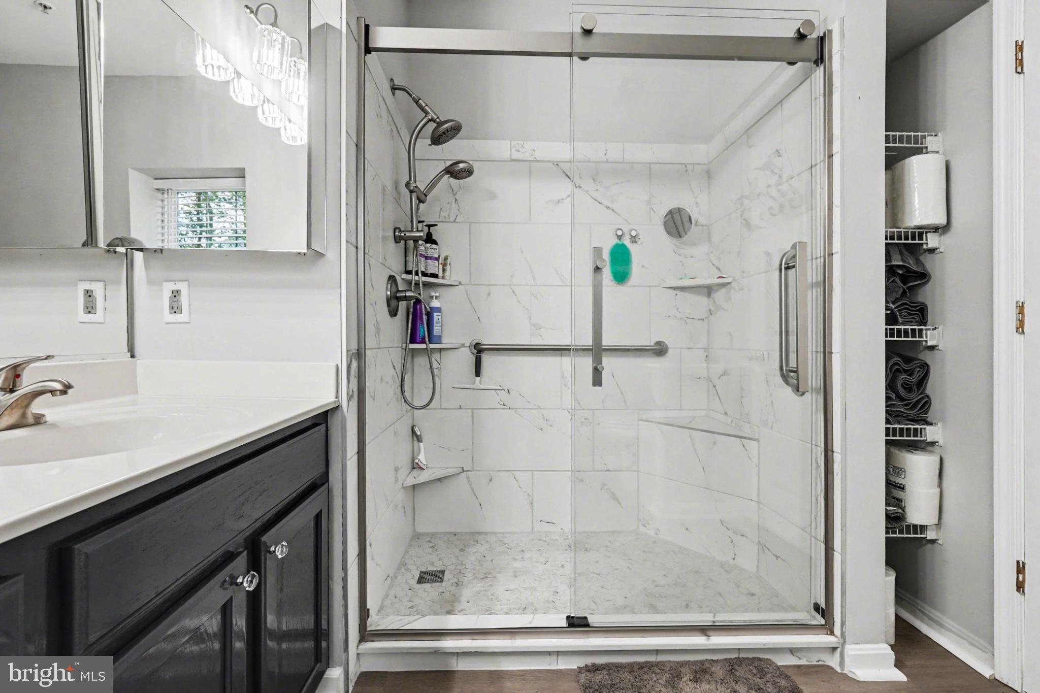 HOPEWELL POINTE - Residential