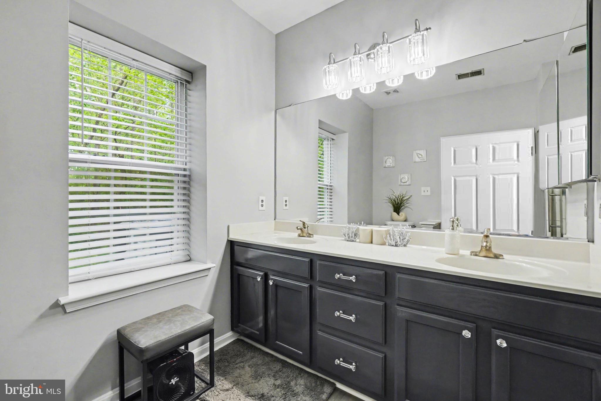 HOPEWELL POINTE - Residential