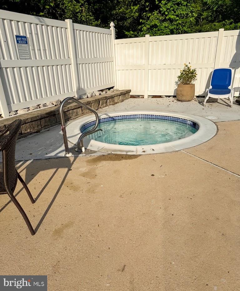 HOPEWELL POINTE - Residential