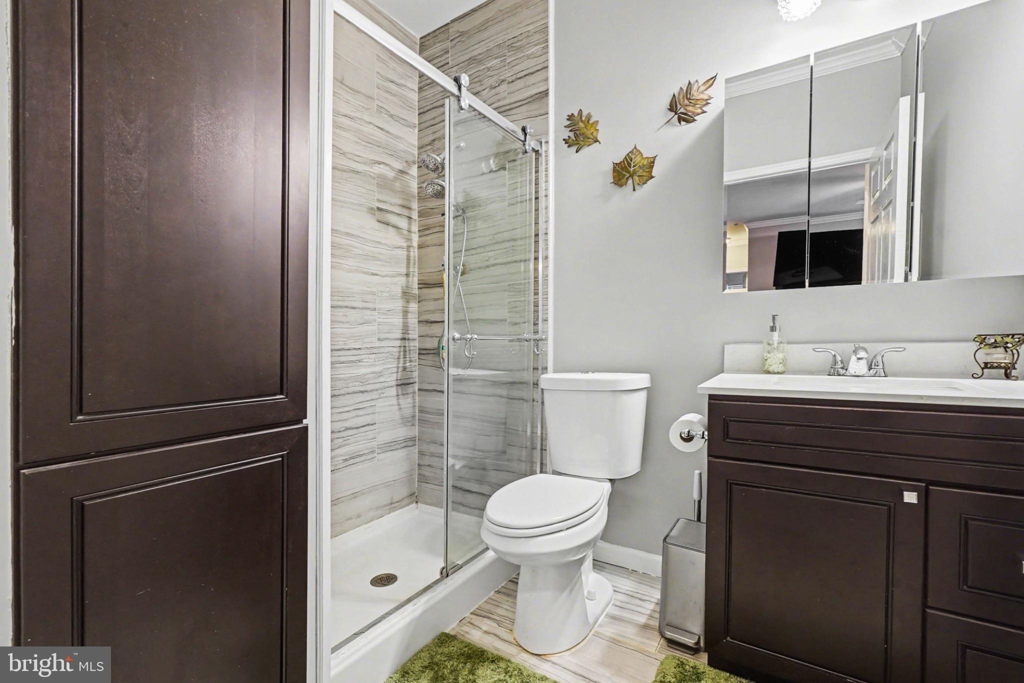 HOPEWELL POINTE - Residential