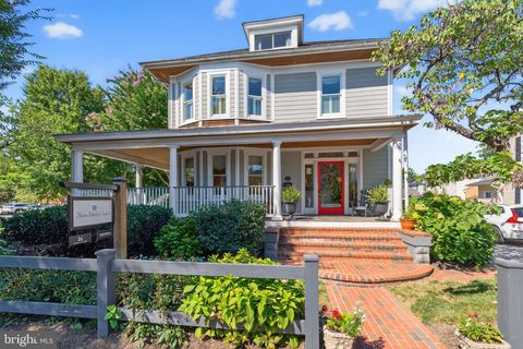 2100 MOUNT VERNON AVENUE ALEXANDRIA VA 22301