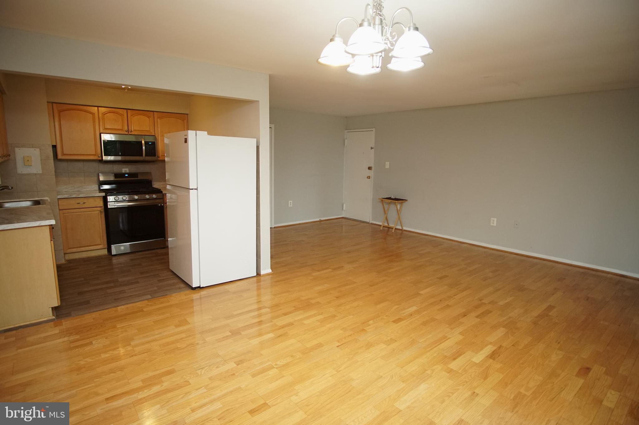 4415 BRIARWOOD COURT N 42