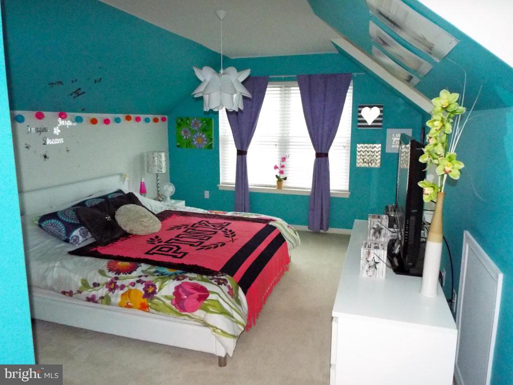 ARBOR GREENE - Residential