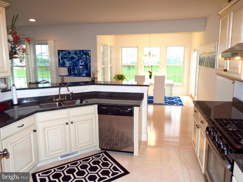 ARBOR GREENE - Residential