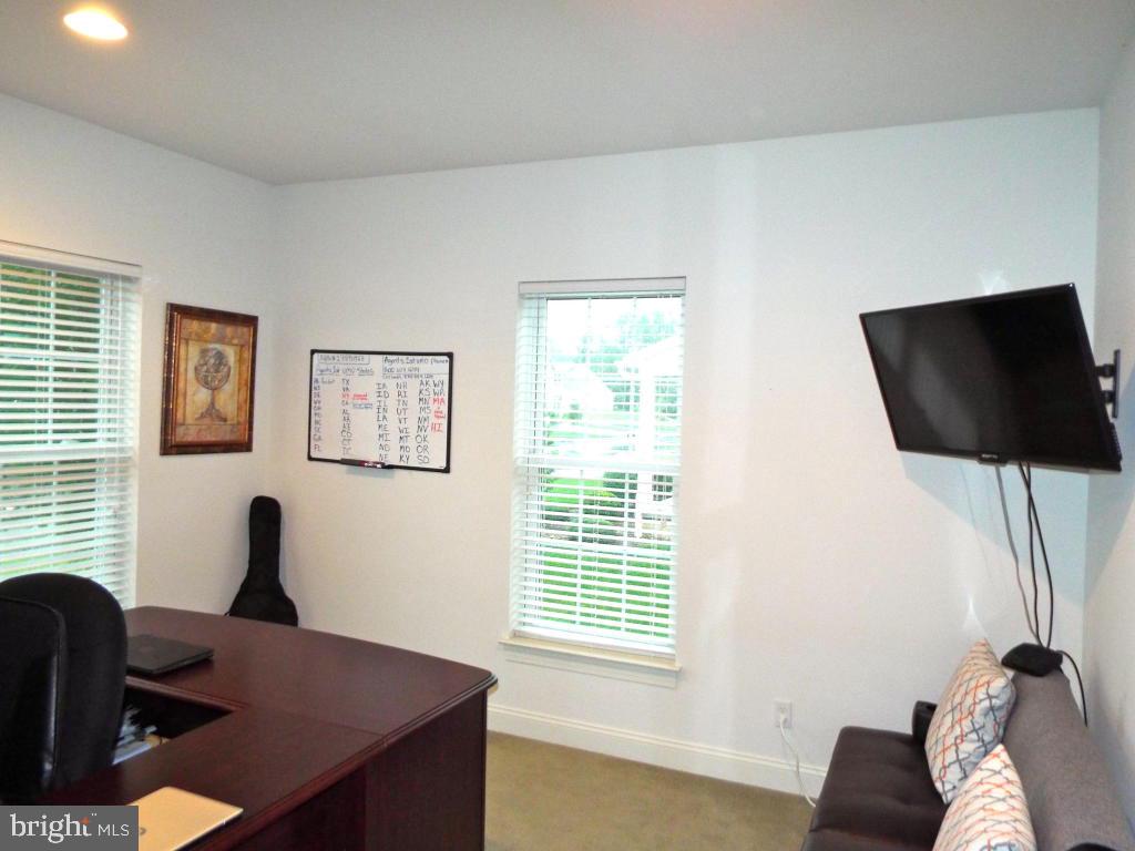 ARBOR GREENE - Residential