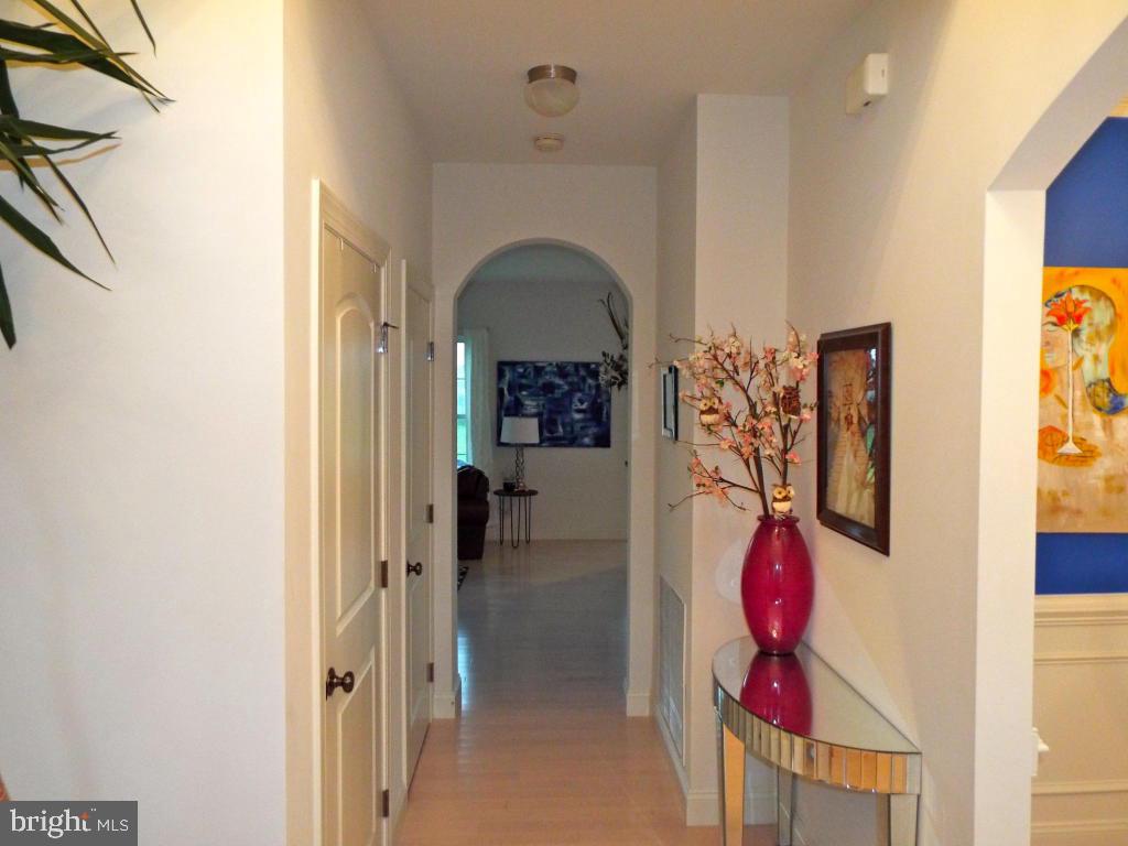 ARBOR GREENE - Residential