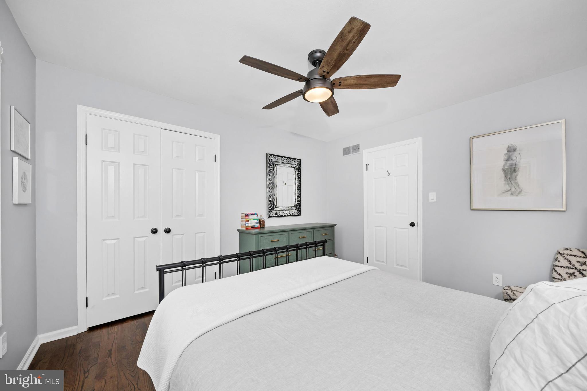 WOODSIDE - Residential