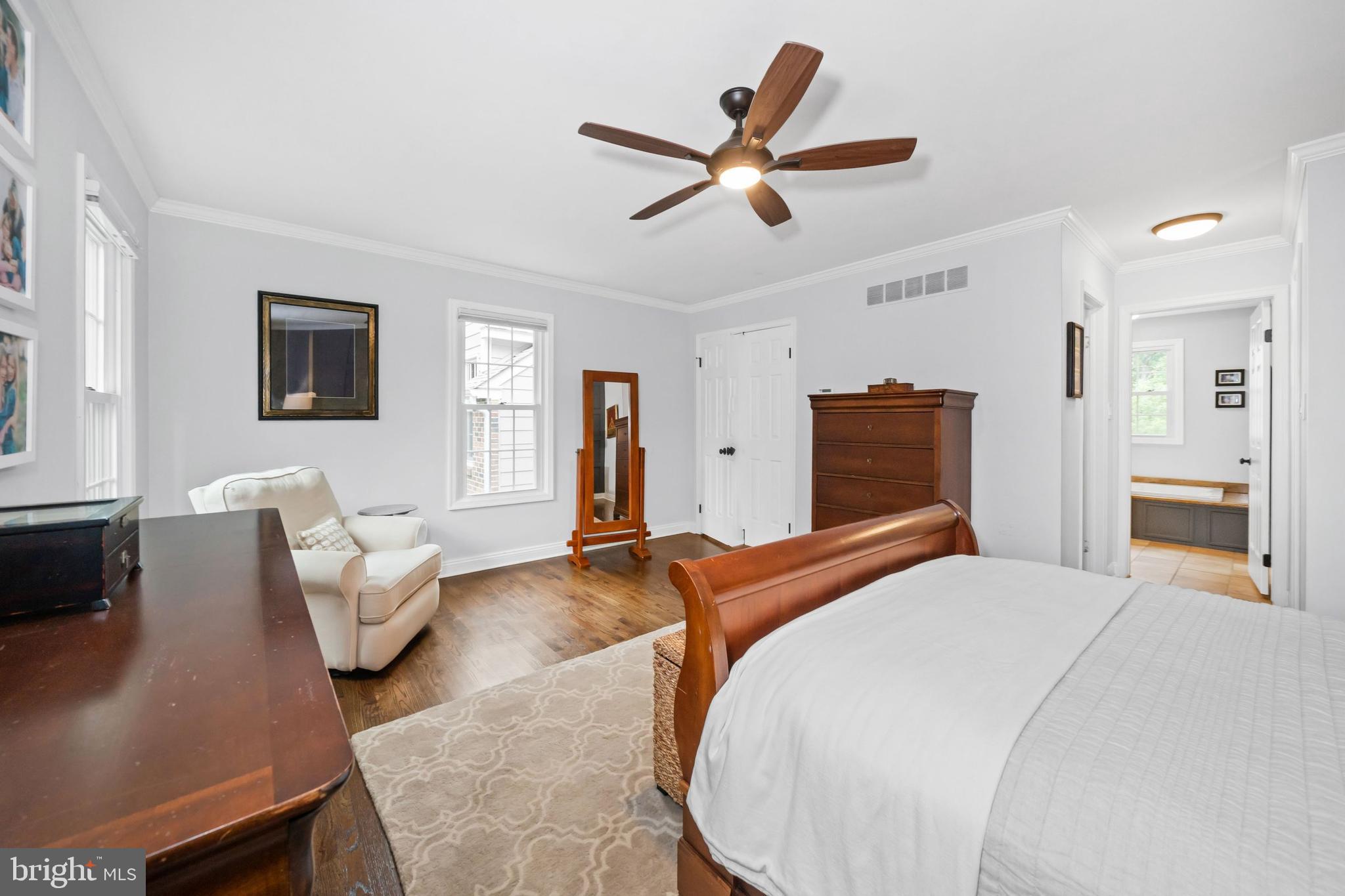 WOODSIDE - Residential