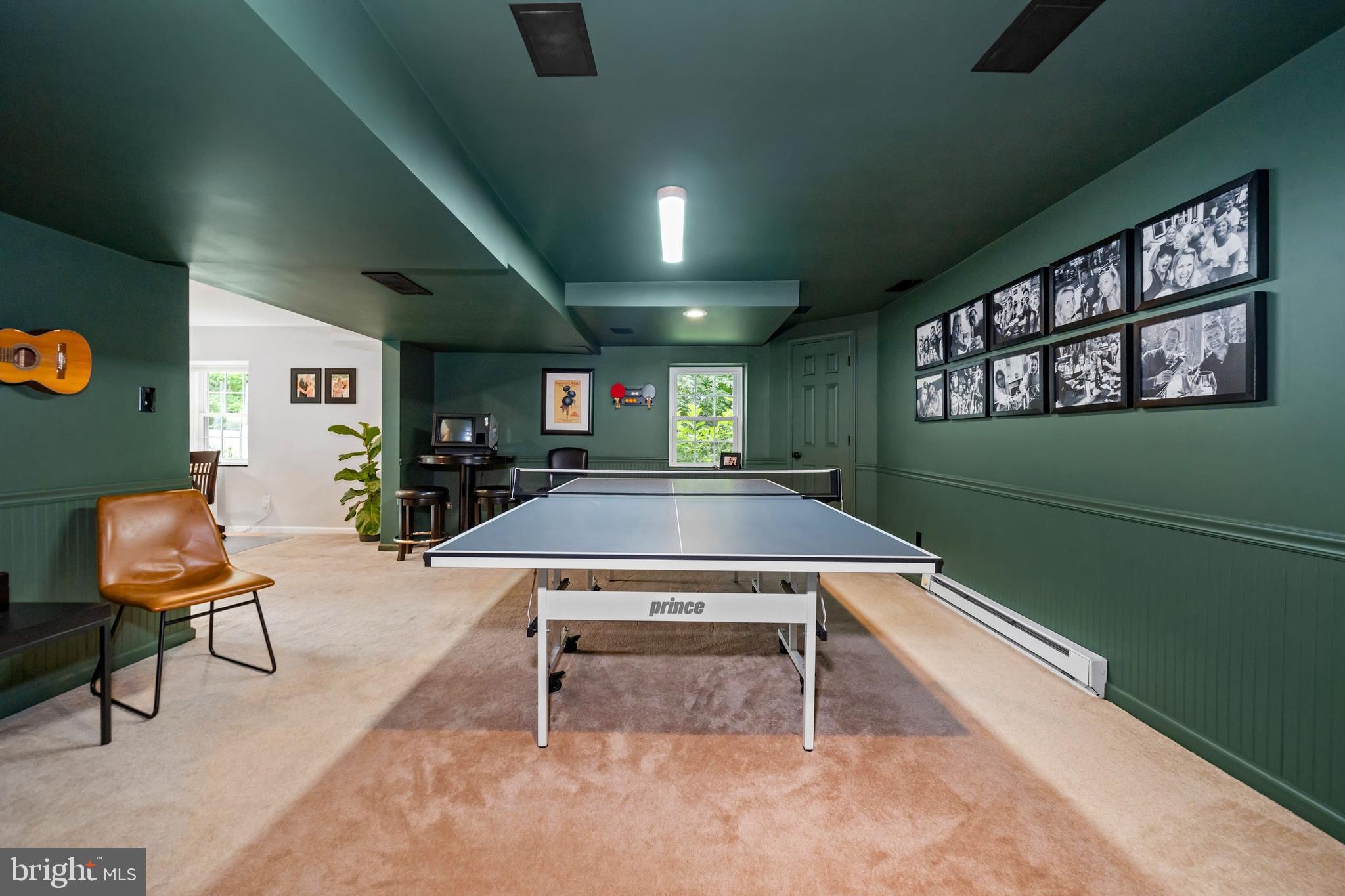 WOODSIDE - Residential