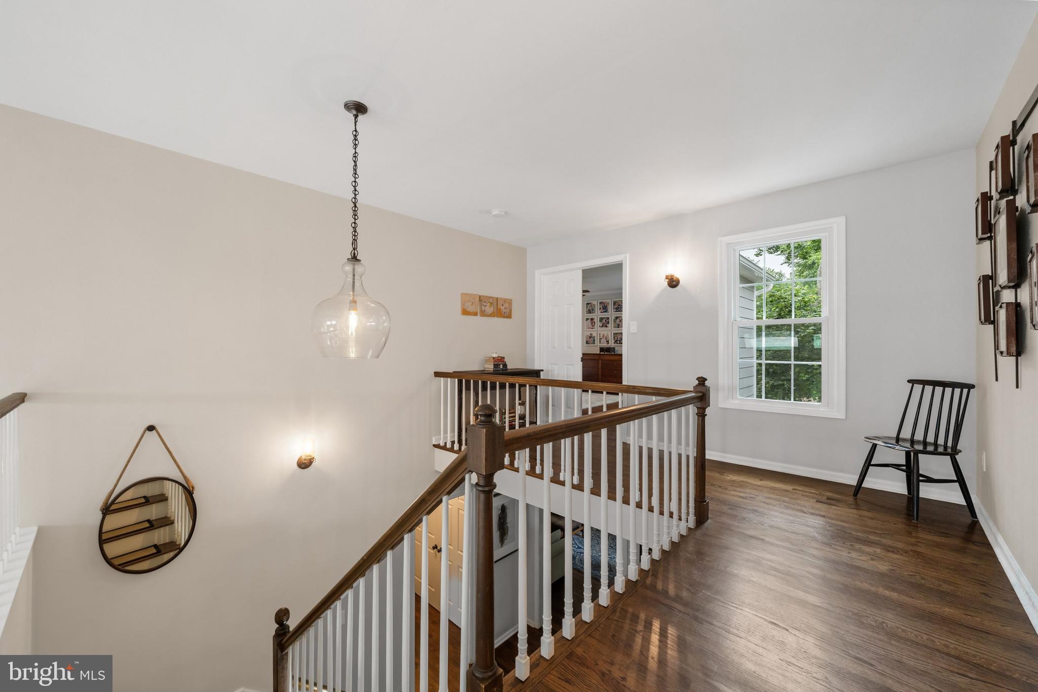 WOODSIDE - Residential