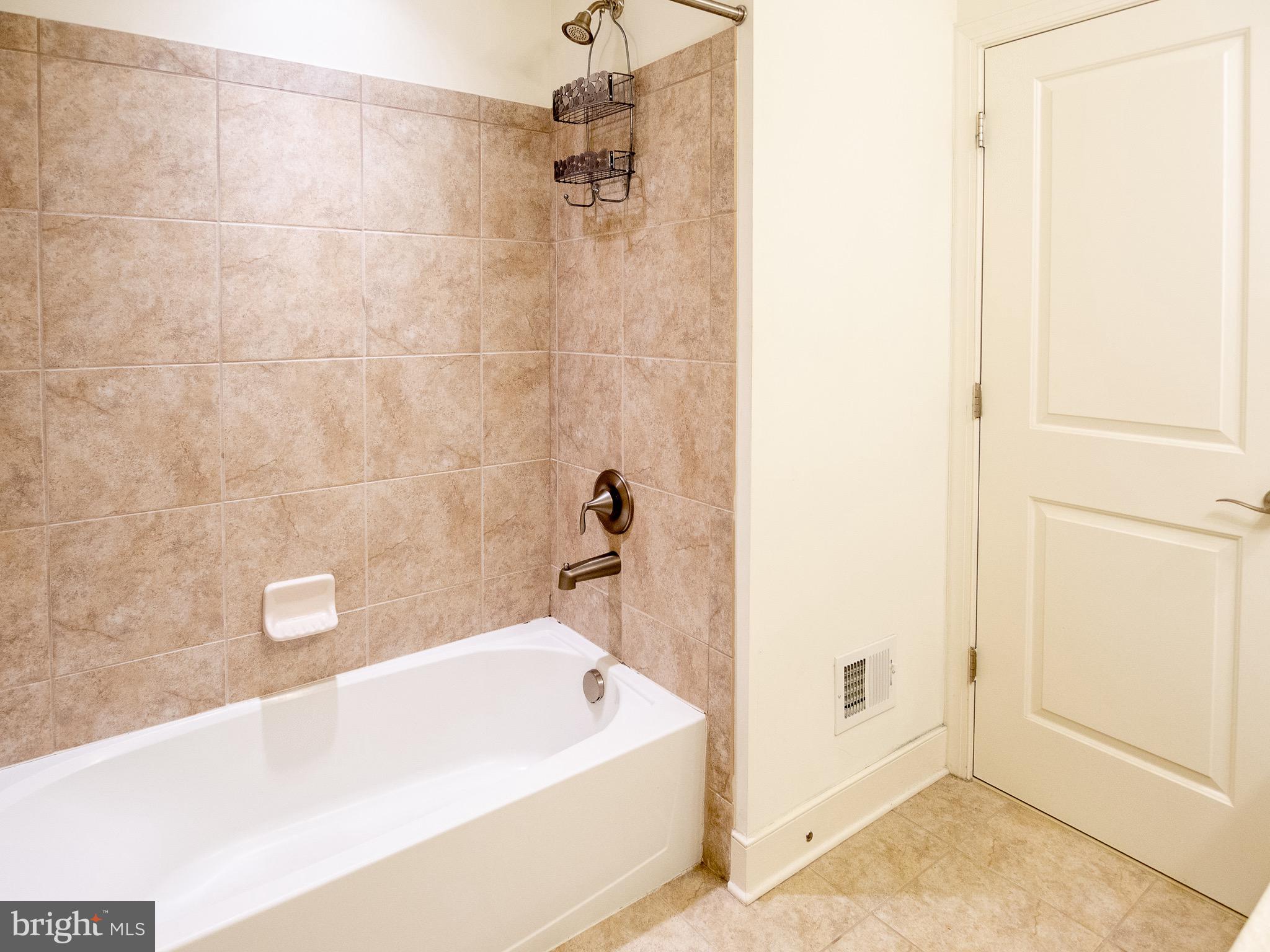 CROWN FARM - Residential Lease