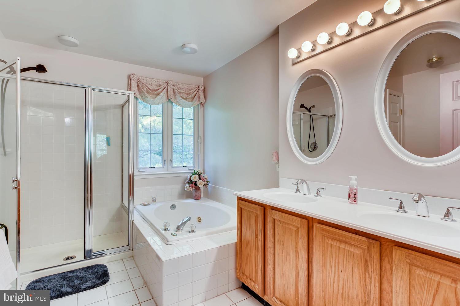 PLACID WOODS - Residential