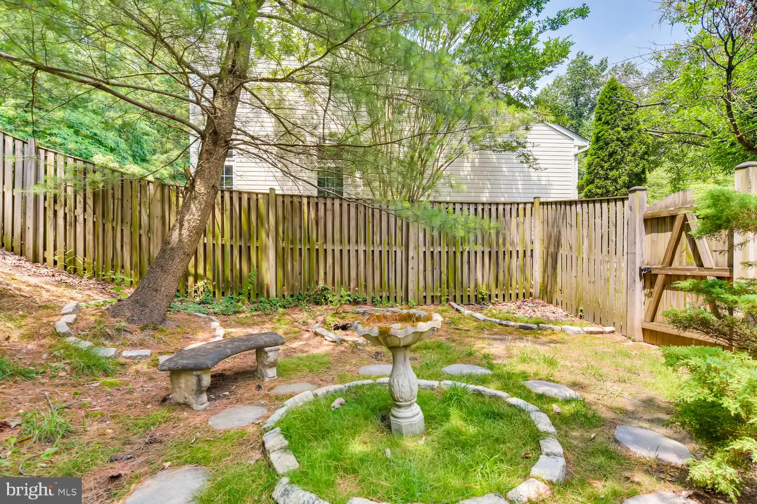 PLACID WOODS - Residential