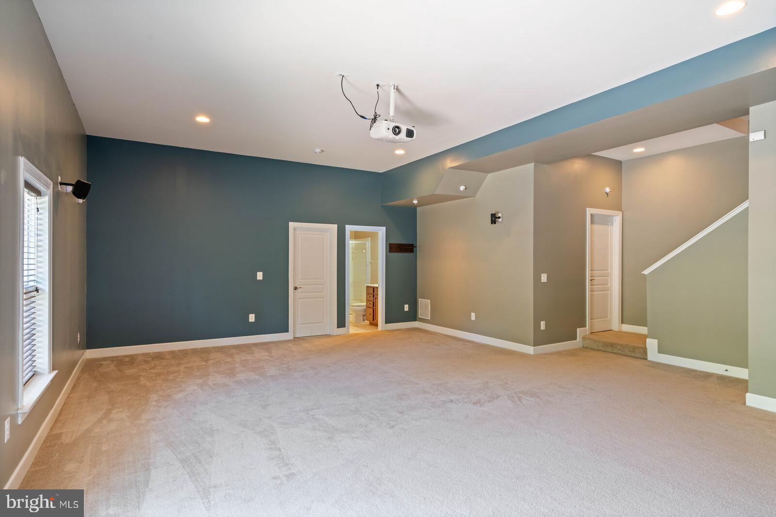 HOPE HILL CROSSING - Residential