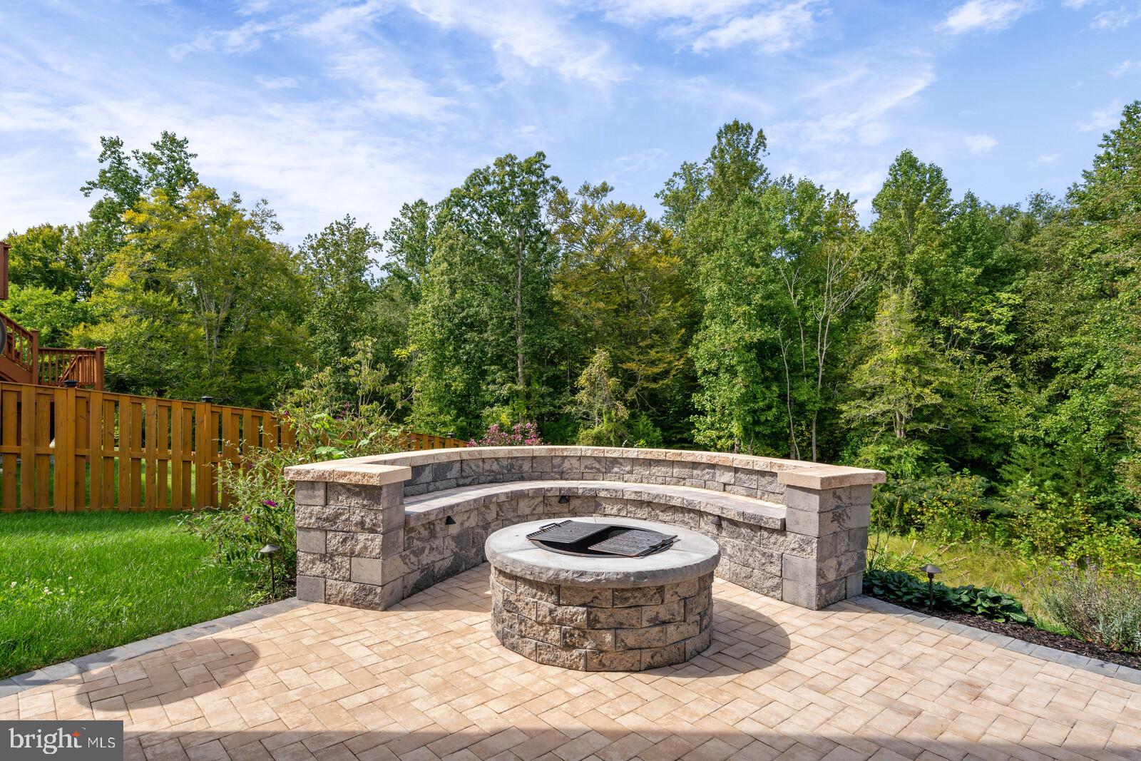 HOPE HILL CROSSING - Residential