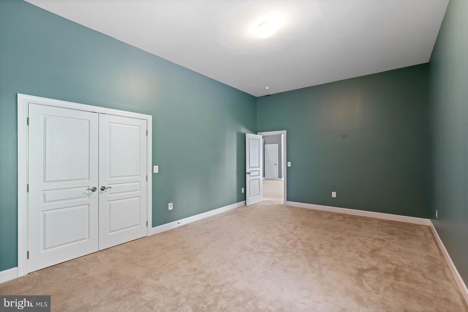 HOPE HILL CROSSING - Residential