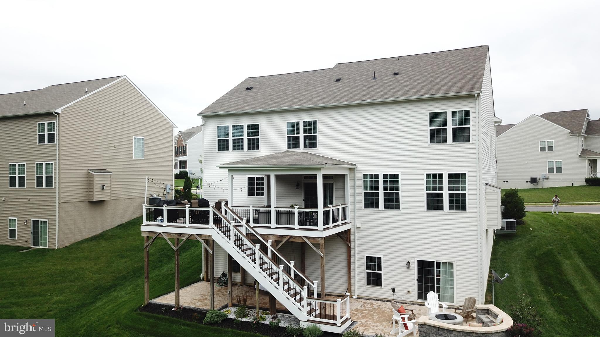 HOPE HILL CROSSING - Residential