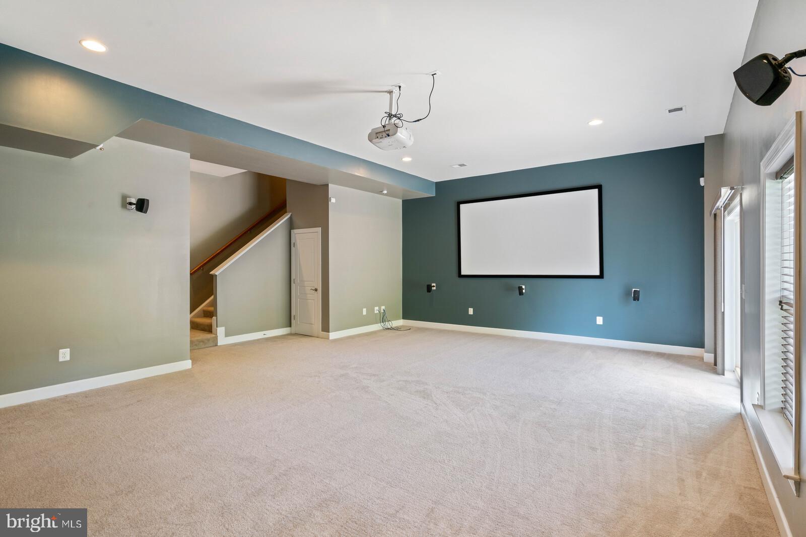 HOPE HILL CROSSING - Residential