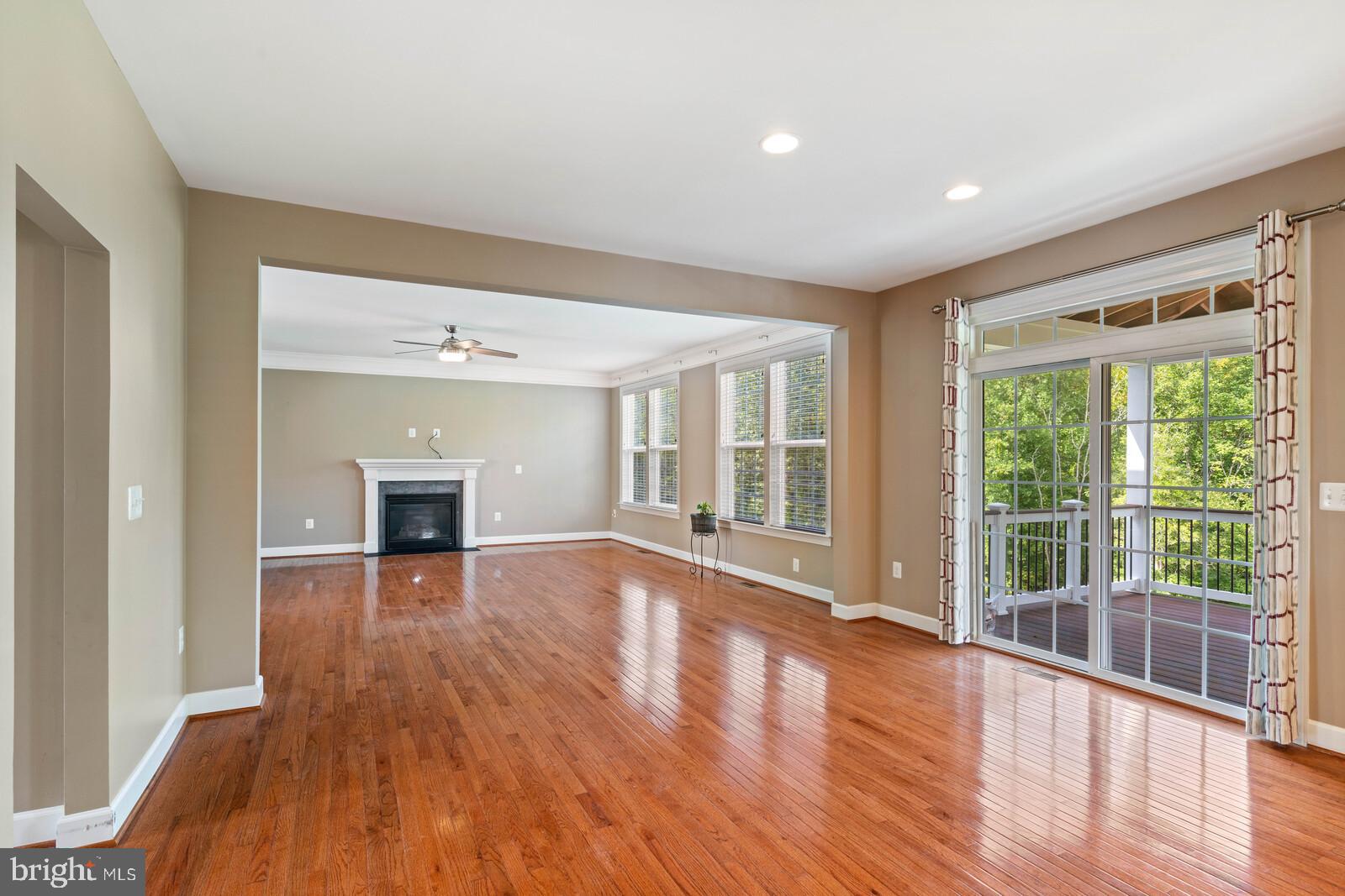 HOPE HILL CROSSING - Residential