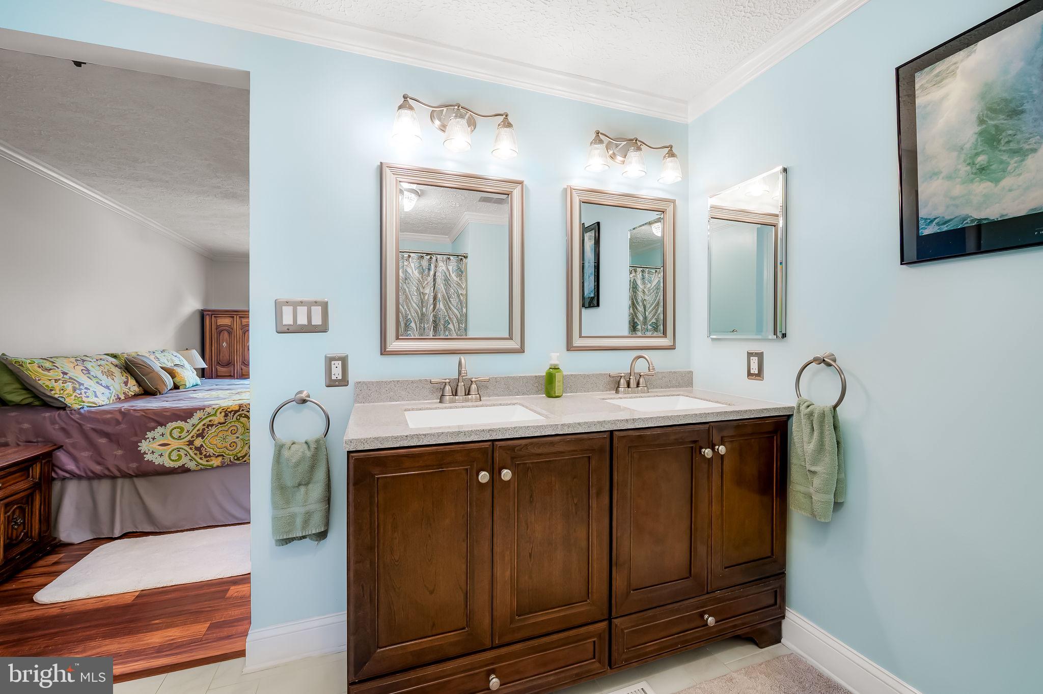 OAKHURST - Residential