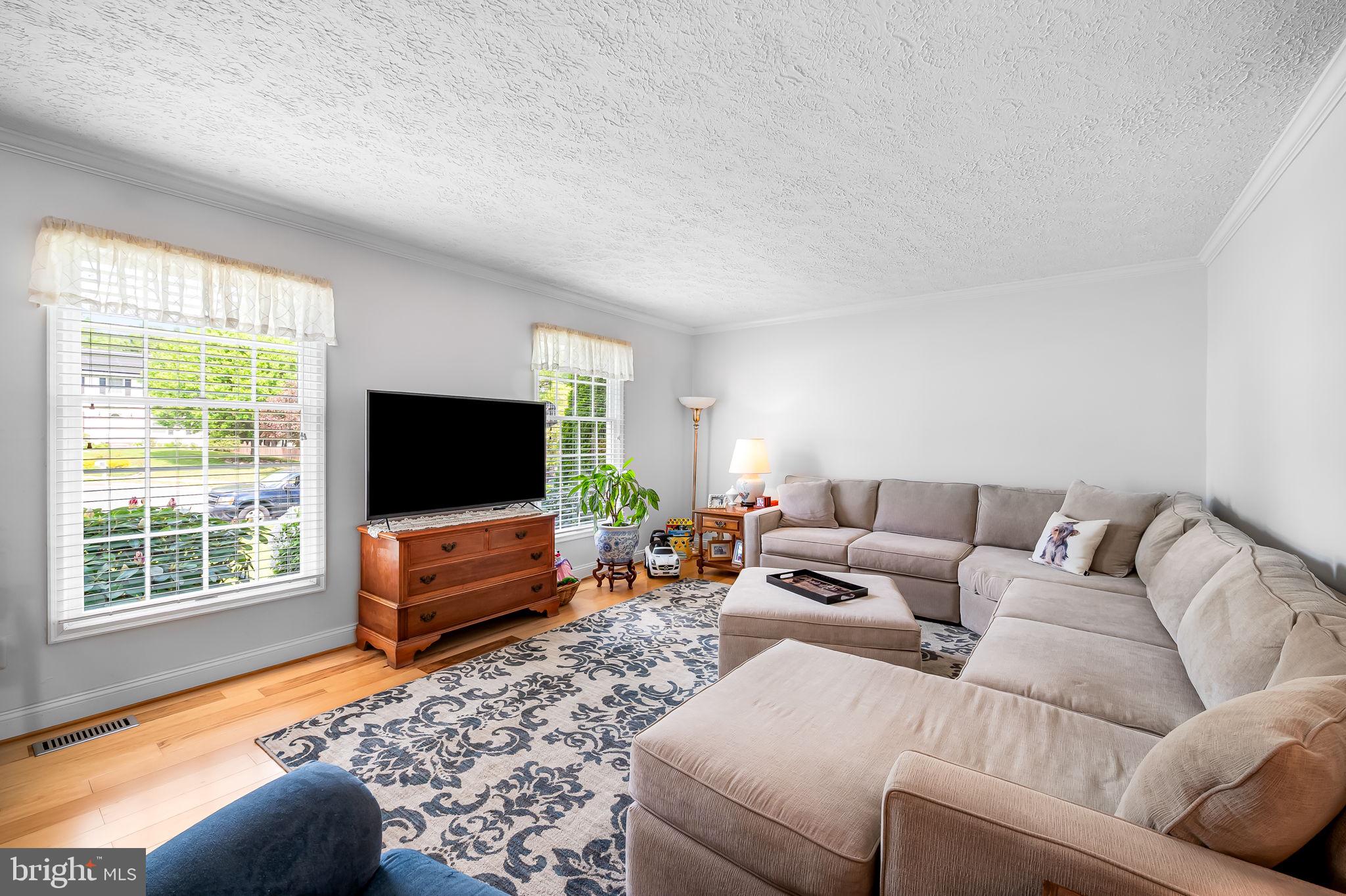 OAKHURST - Residential