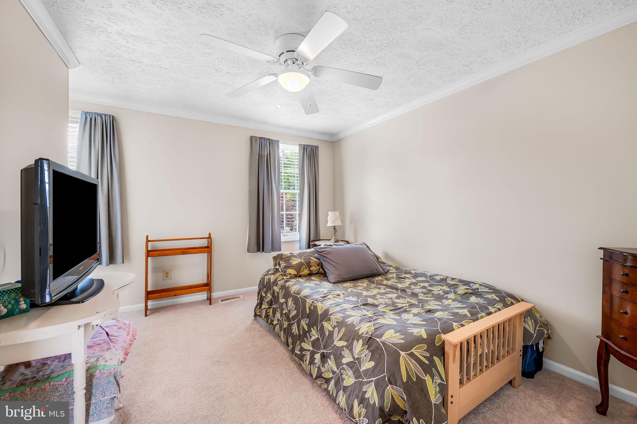 OAKHURST - Residential