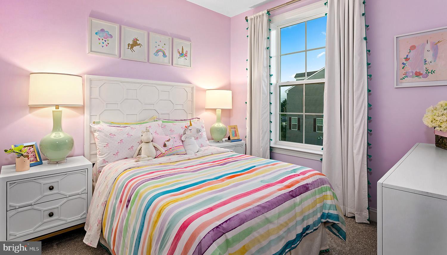 LAUREL OVERLOOK - Residential