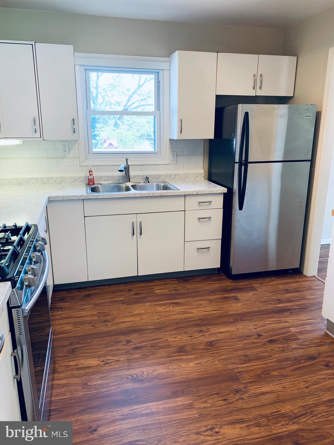 HUNT CLUB ESTATES - Residential