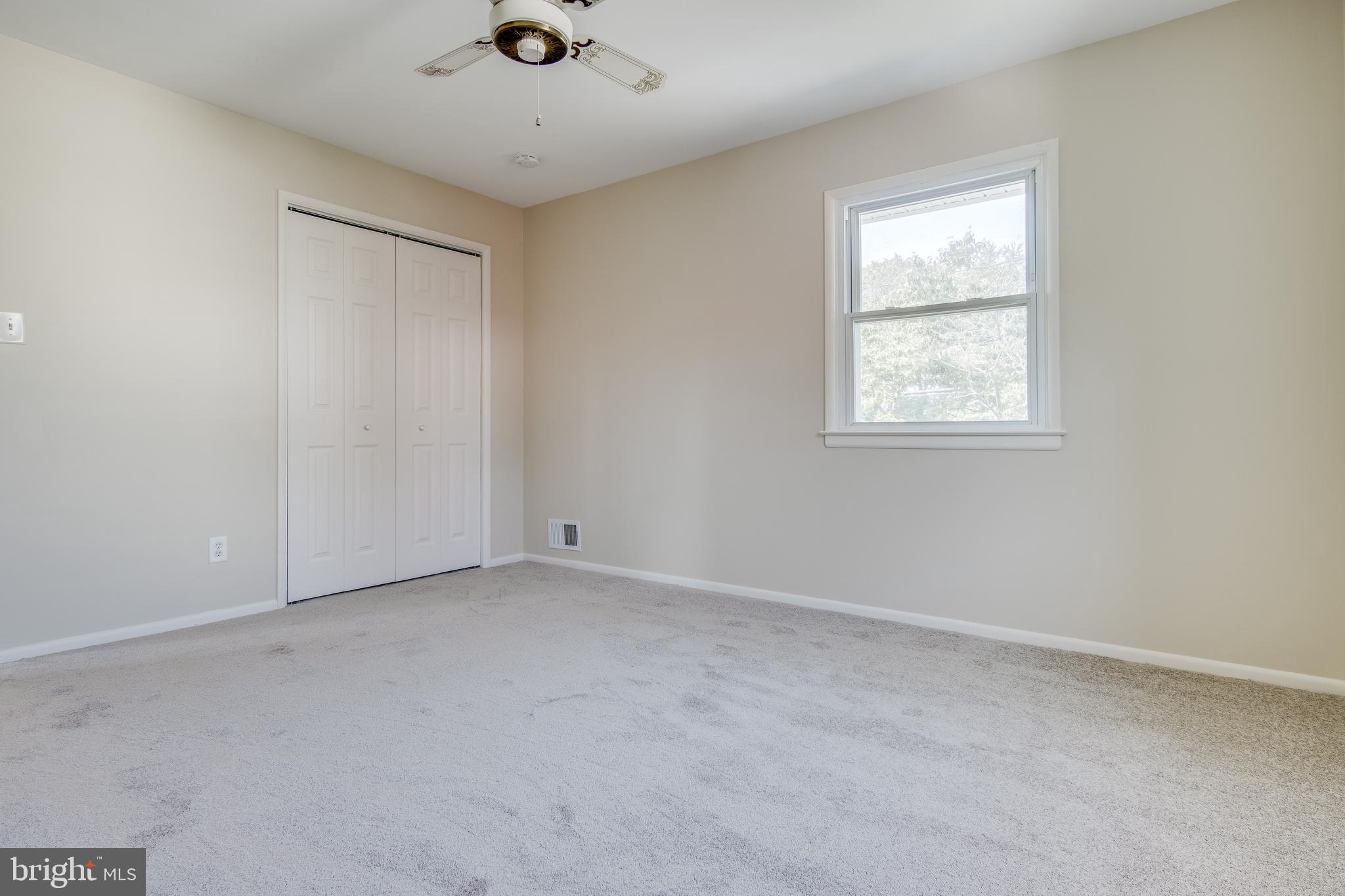 HUNT CLUB ESTATES - Residential