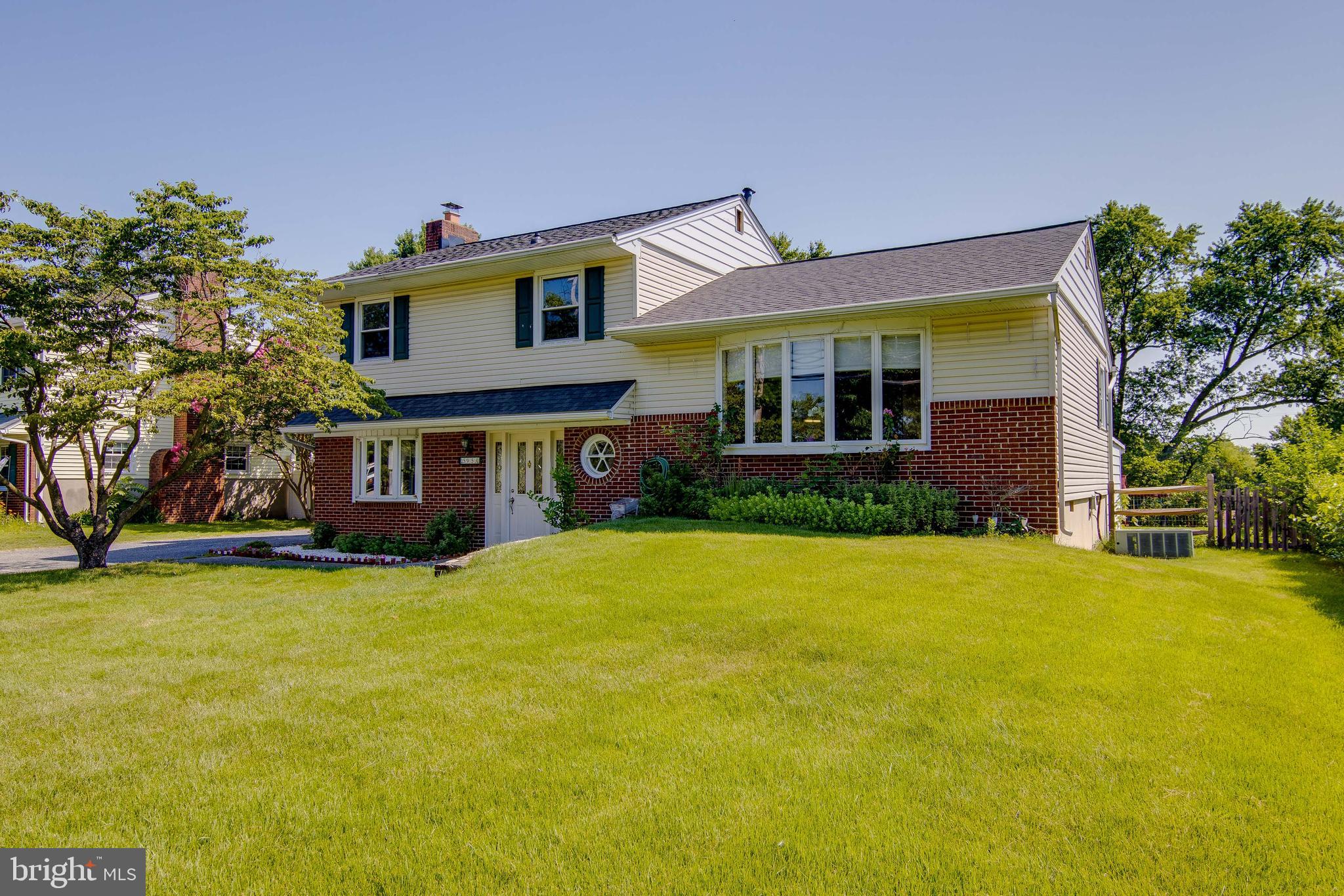 HUNT CLUB ESTATES - Residential