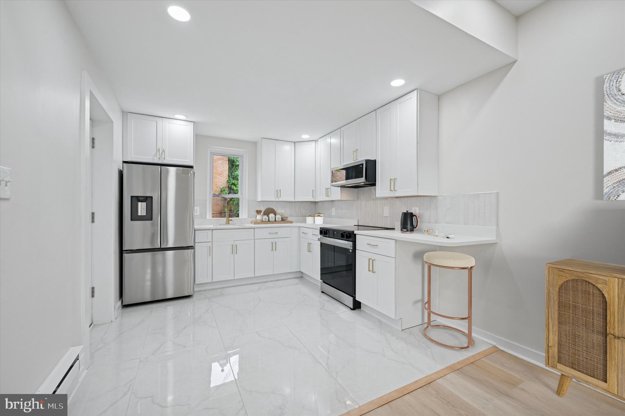 GERMANTOWN - Residential
