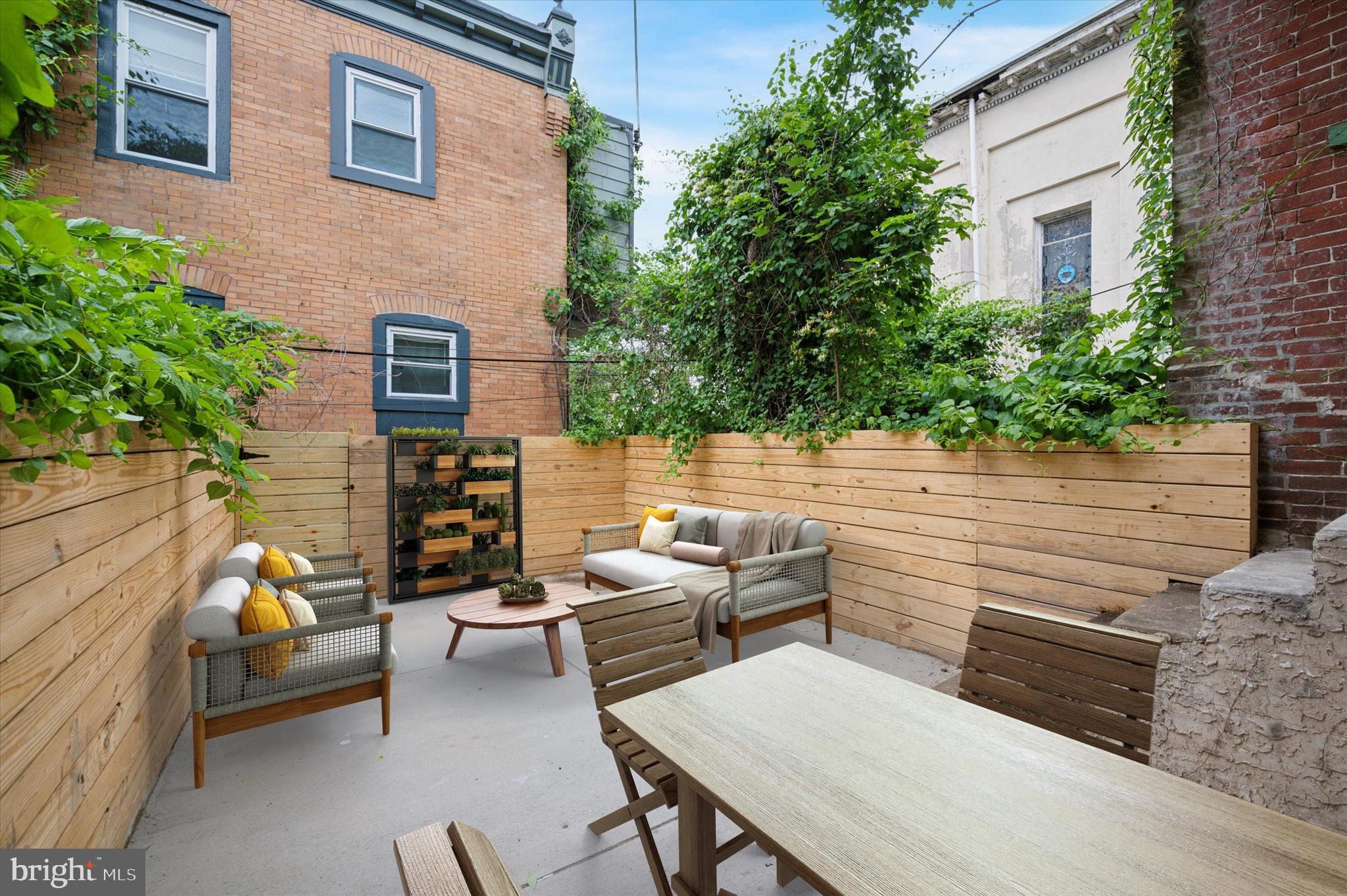 GERMANTOWN - Residential