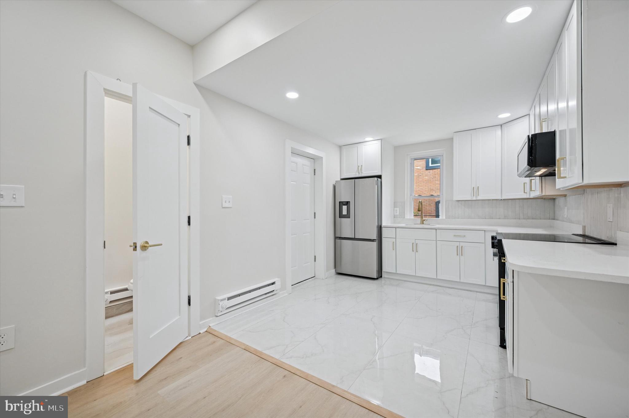 GERMANTOWN - Residential