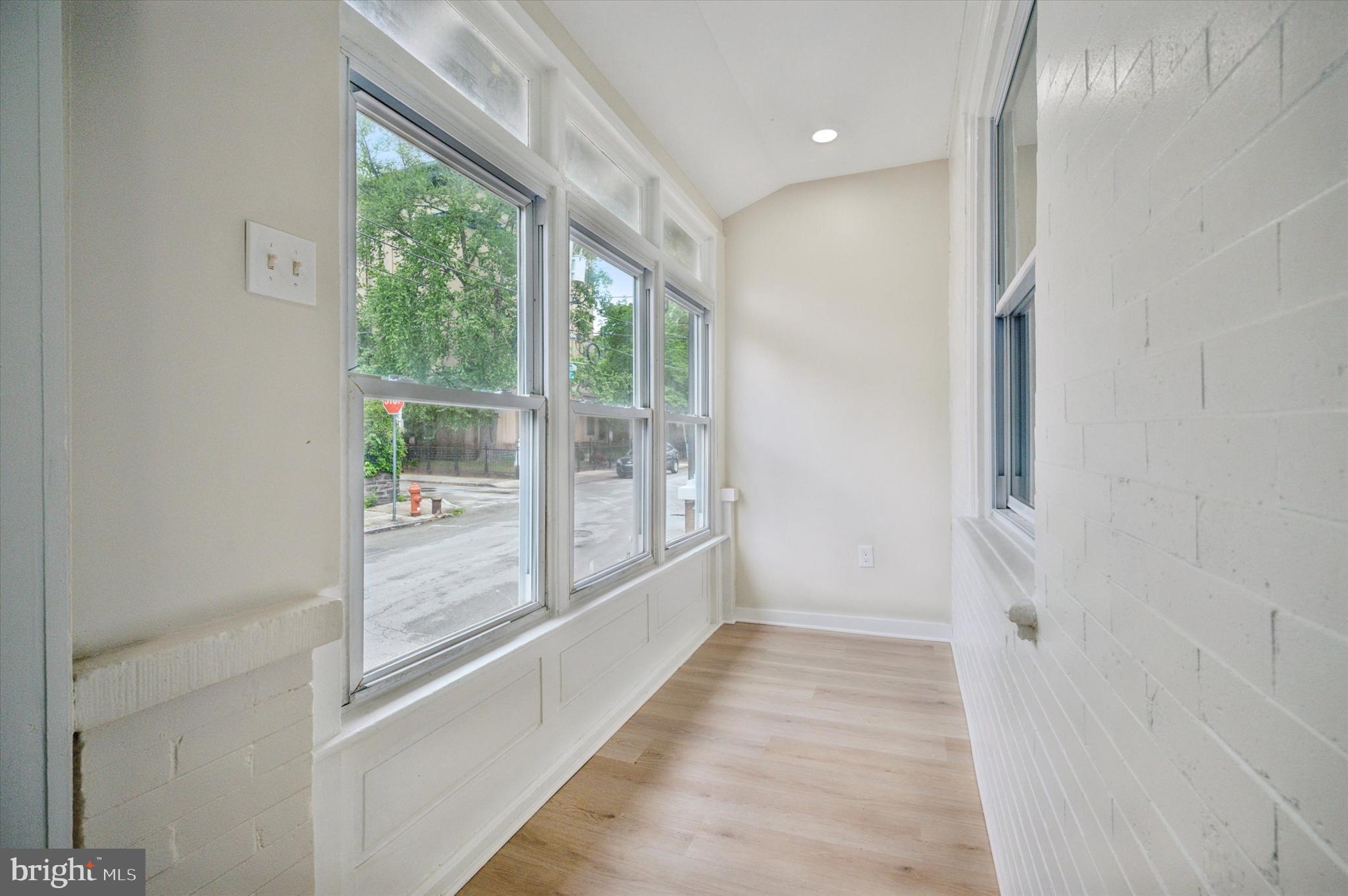 GERMANTOWN - Residential