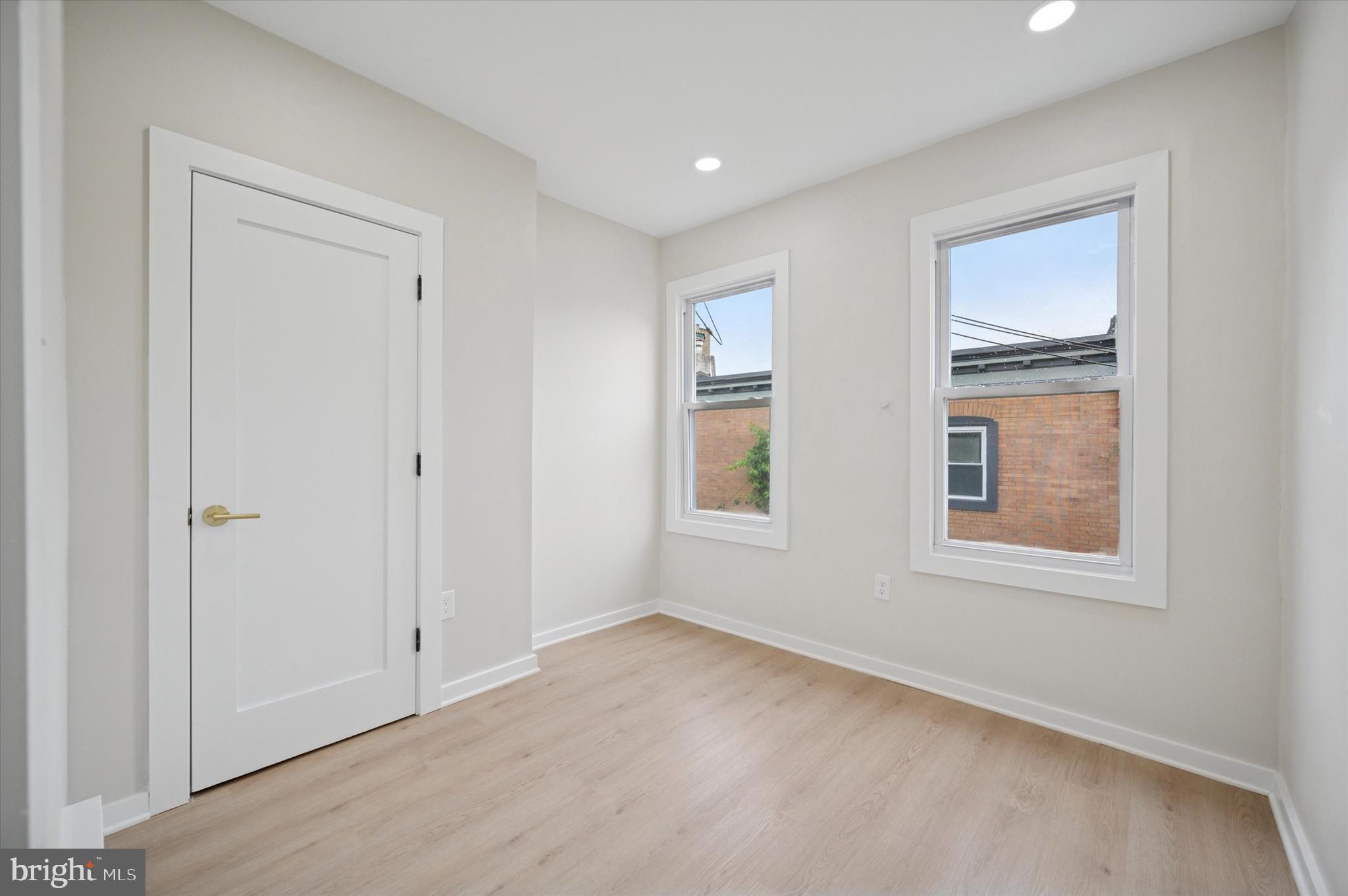 GERMANTOWN - Residential