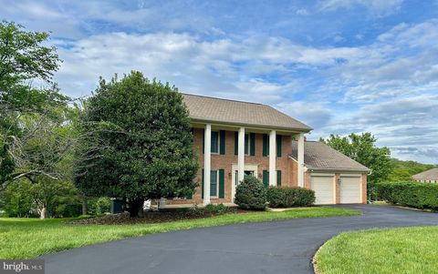 9844 FAUST DRIVE VIENNA VA 22182