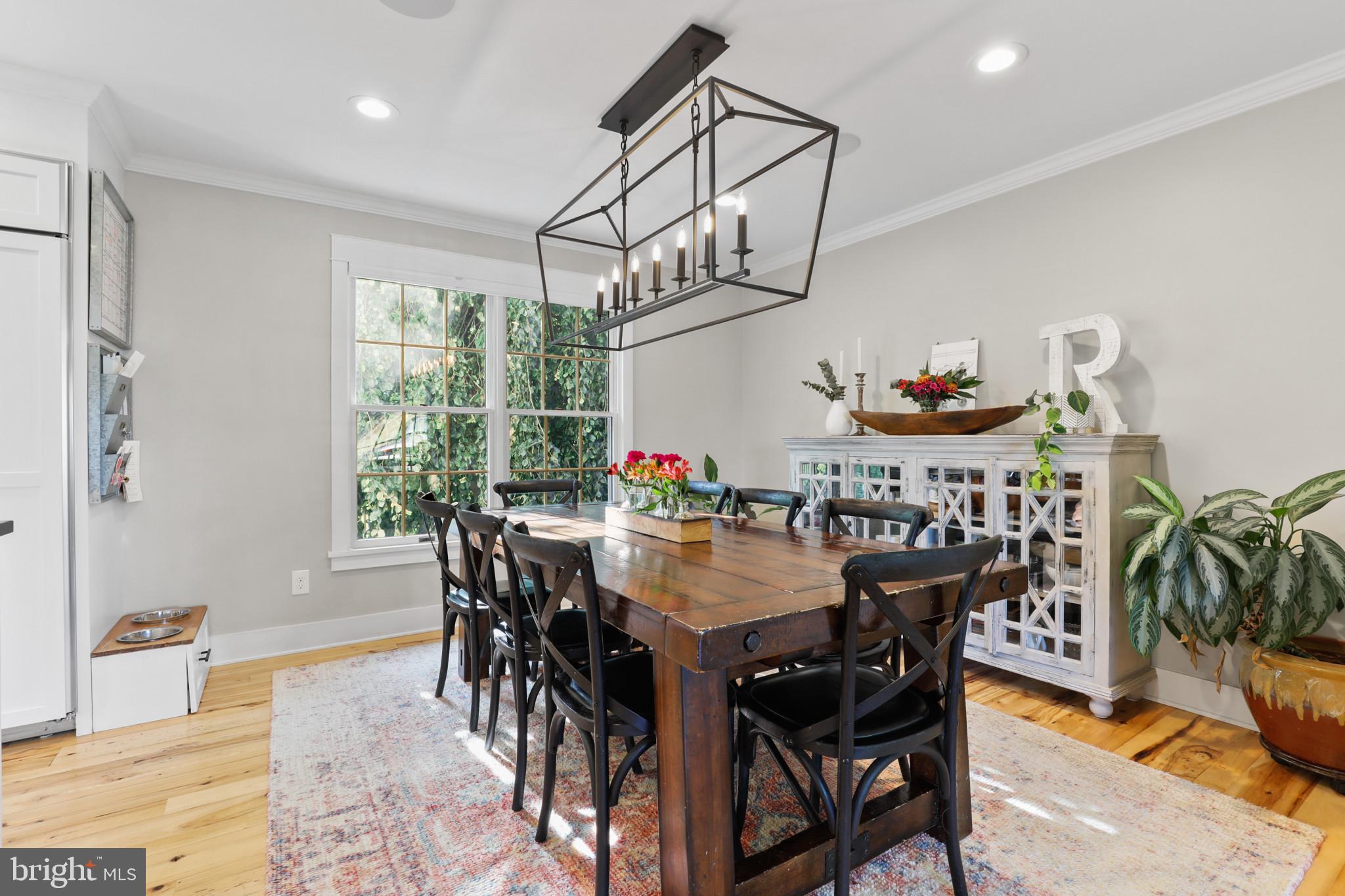 WOODRIDGE MANOR - Residential