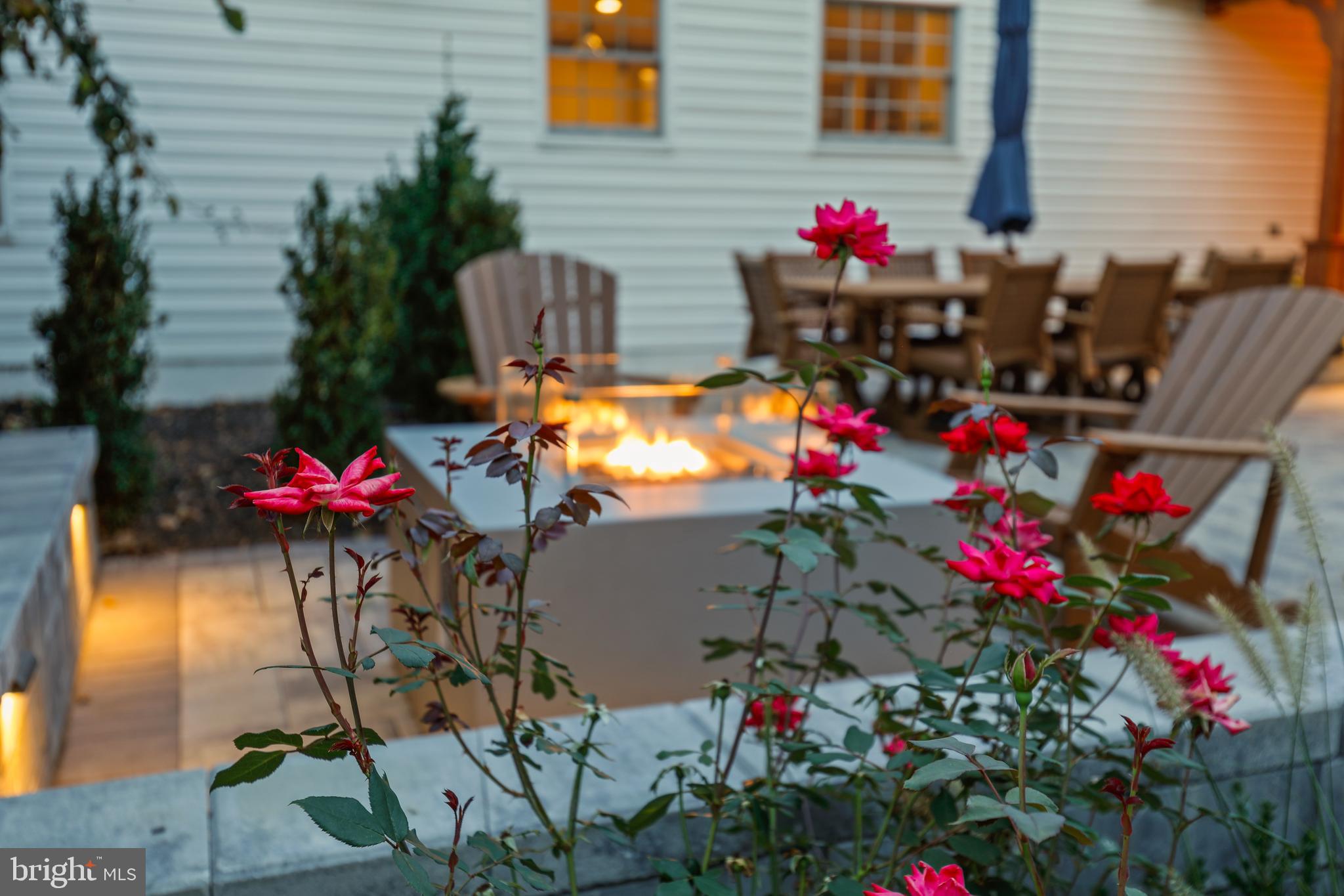 WOODRIDGE MANOR - Residential