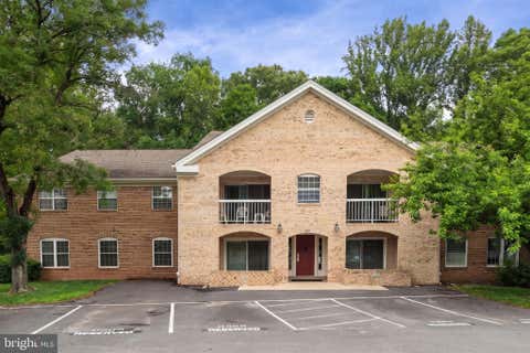Condo For Sale - 5804 Cove Landing Road #101<br/> BURKE, VA 22015