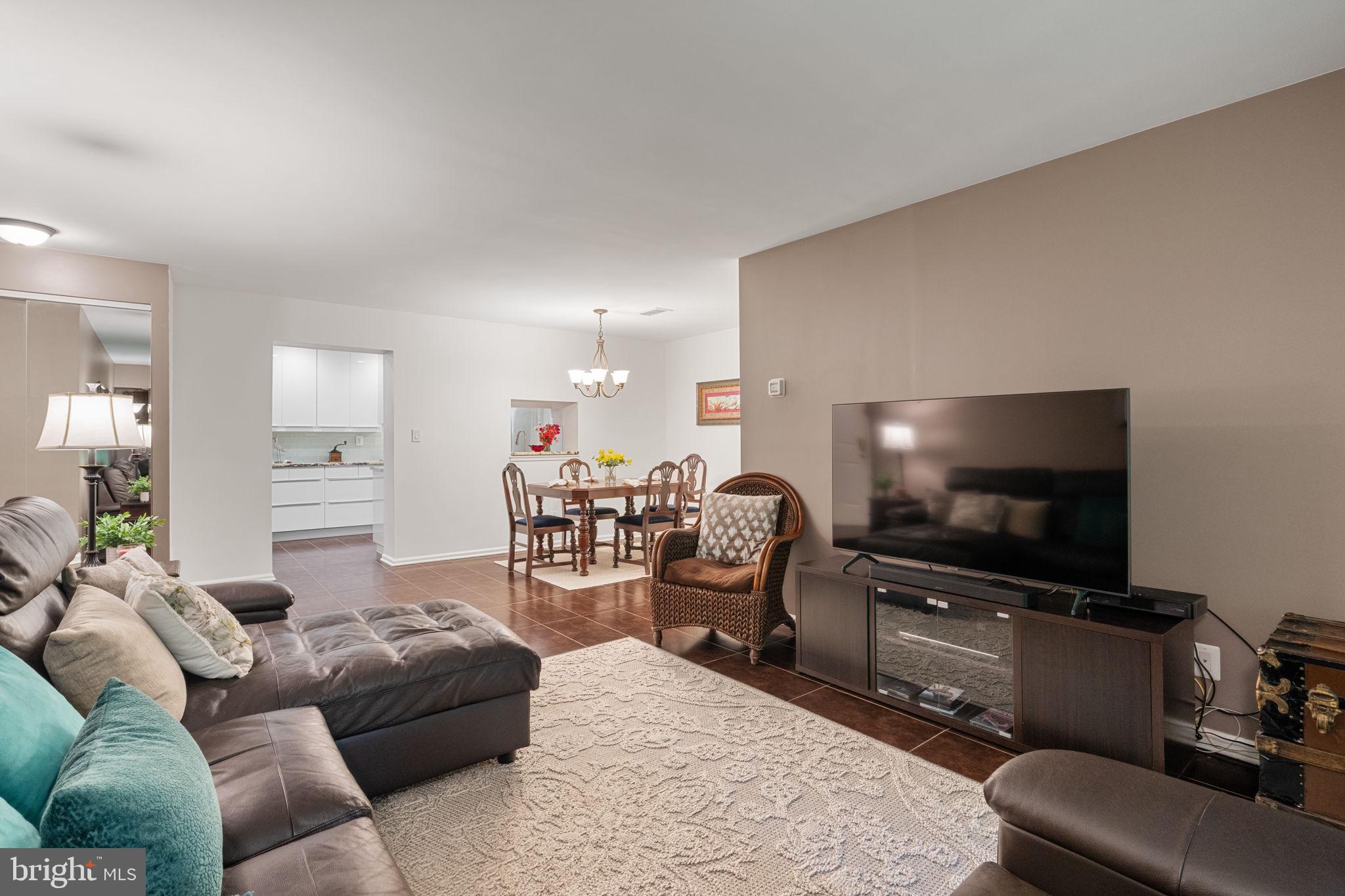 5804 COVE LANDING ROAD 101