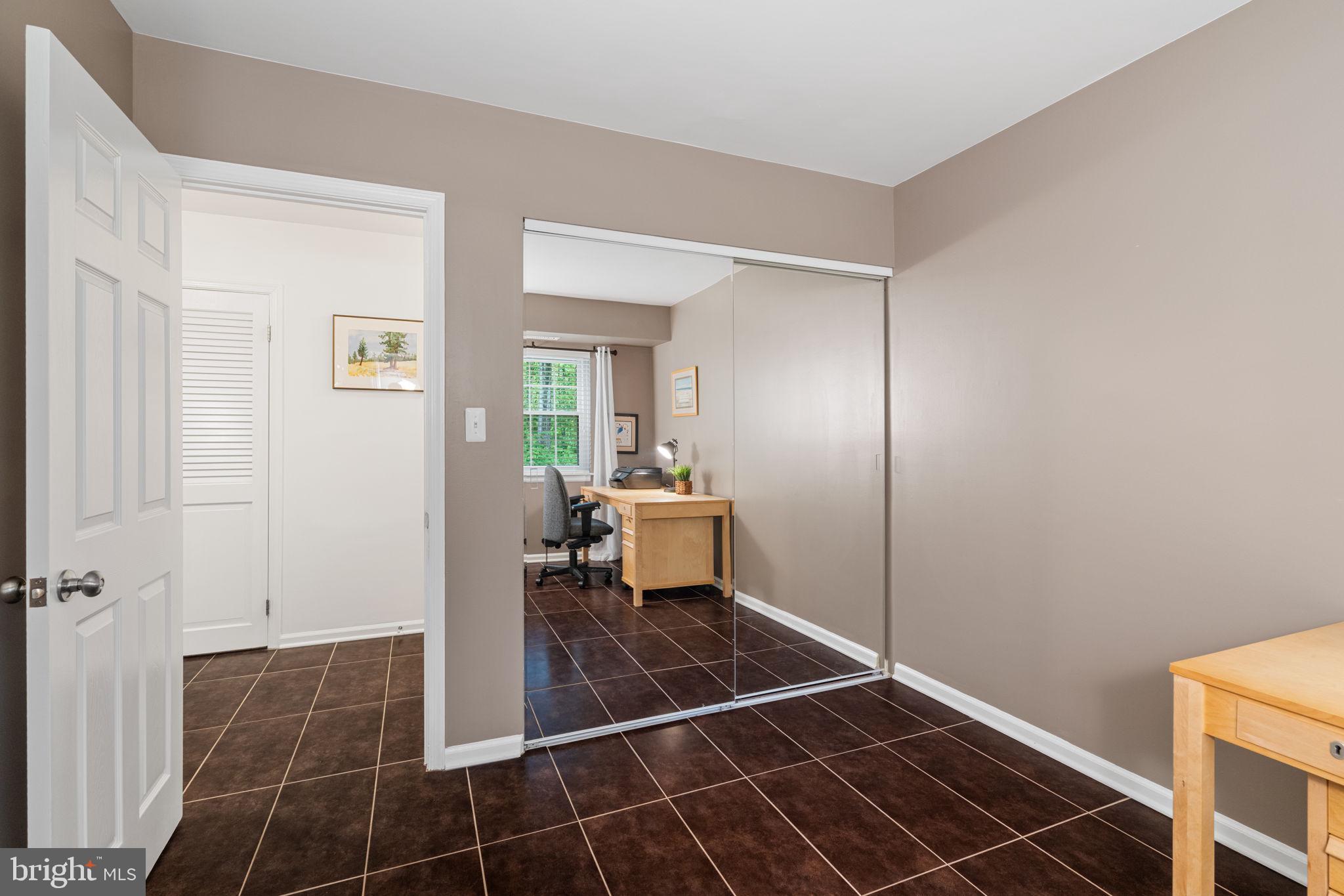 BURKE COVE - Residential