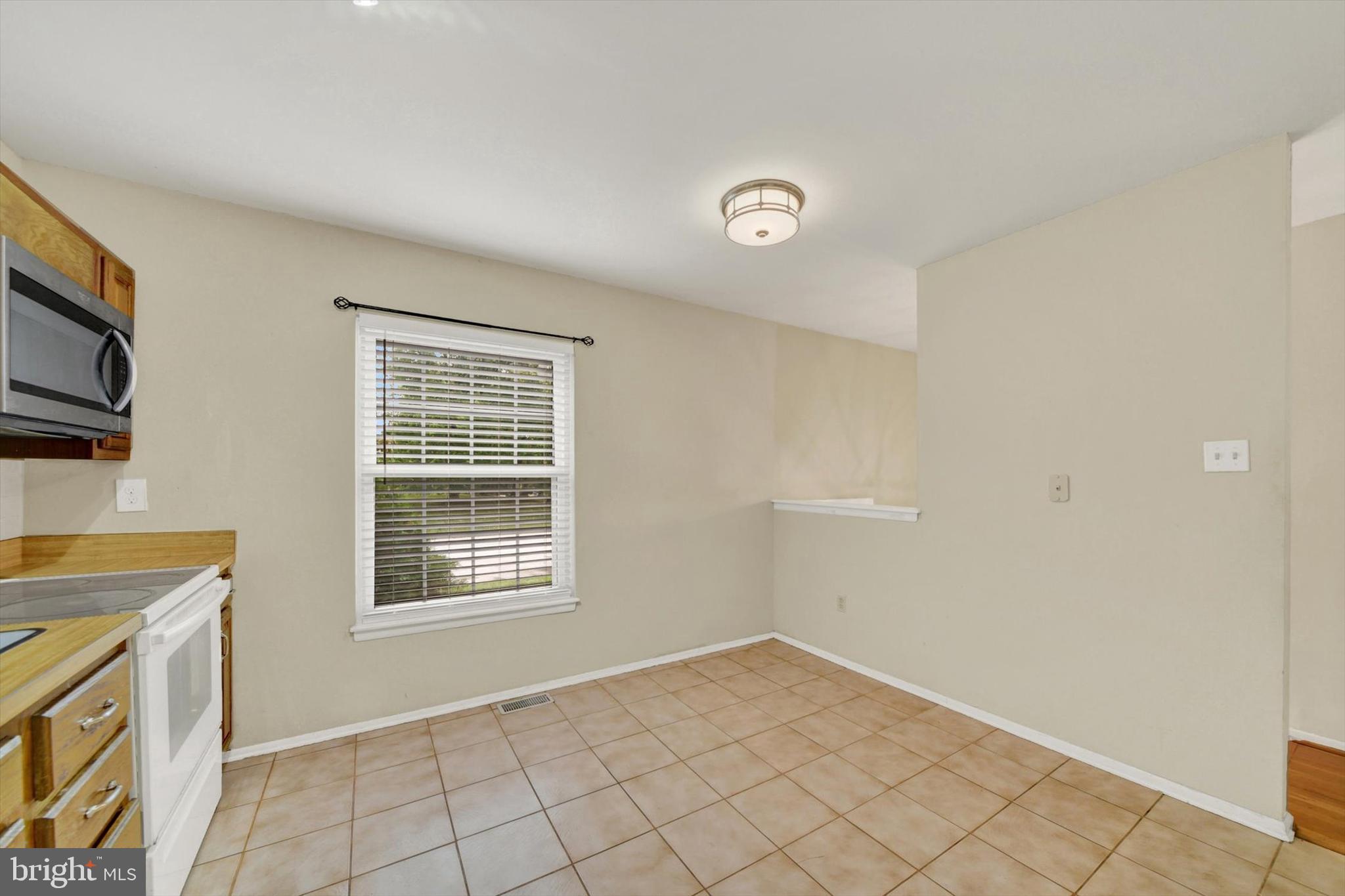 LAKES AT STANSBURY SHORE - Residential