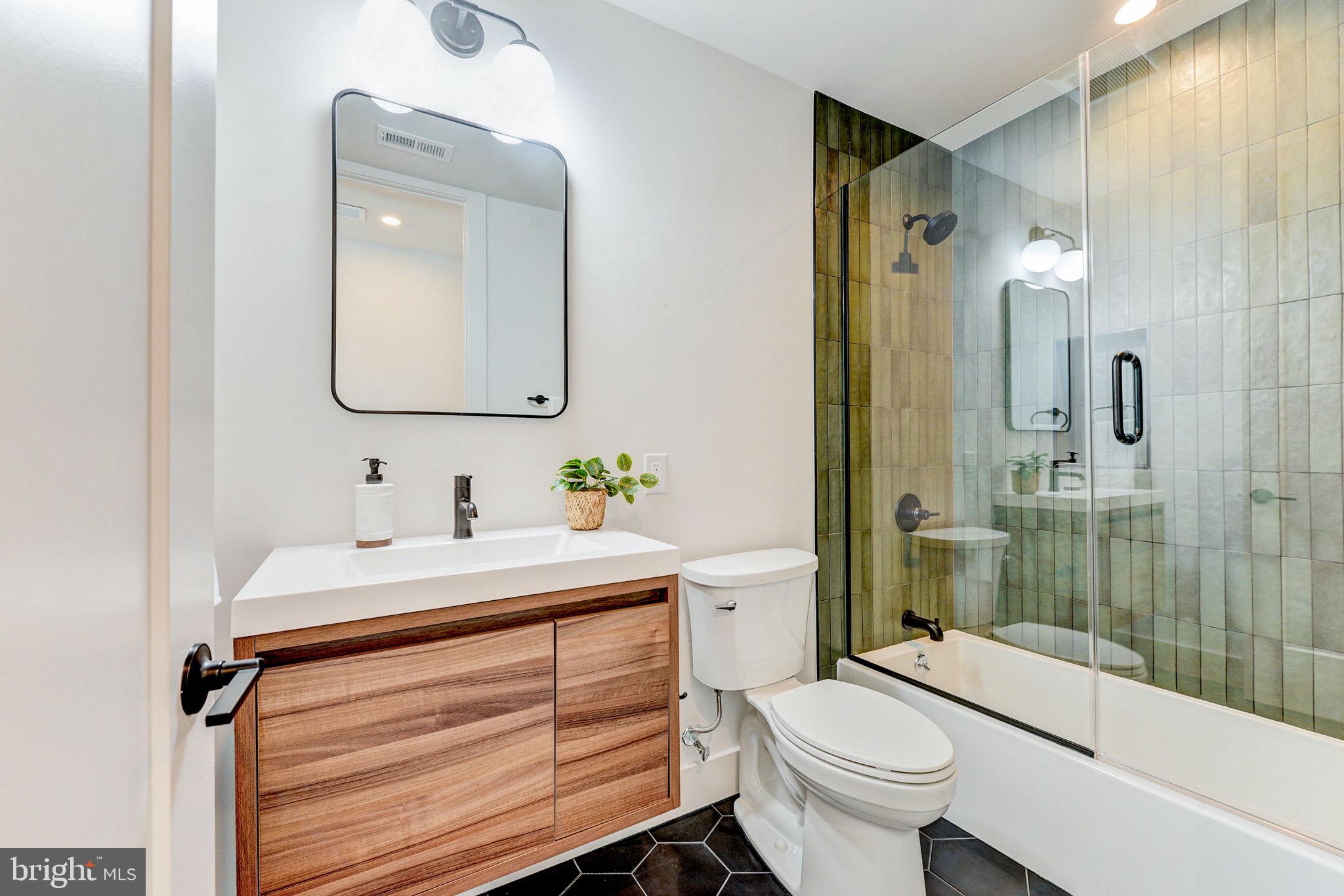 MANAYUNK - Residential