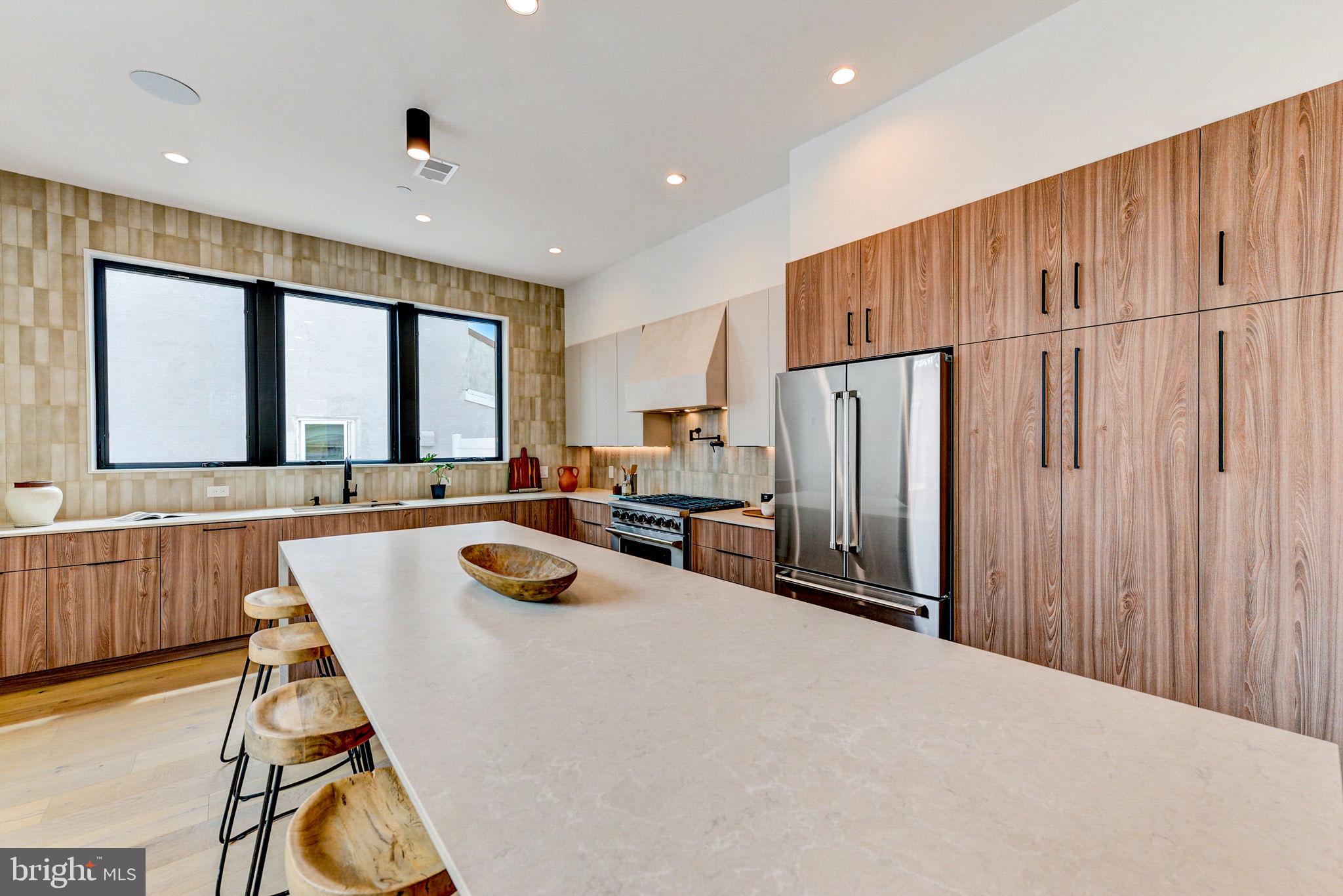 MANAYUNK - Residential