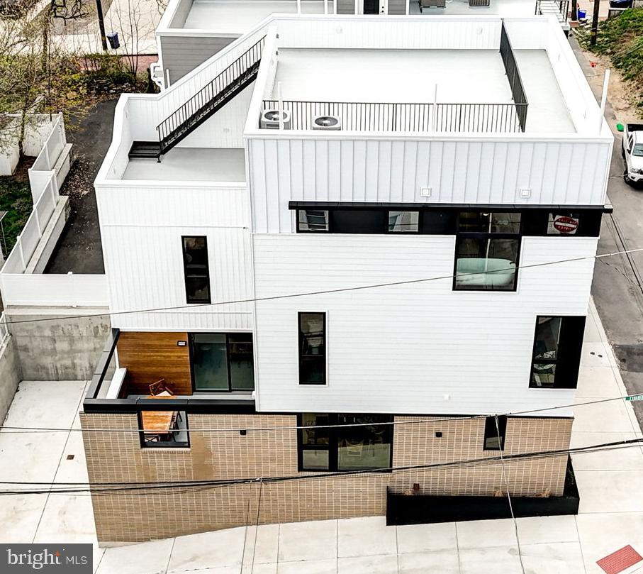 MANAYUNK - Residential