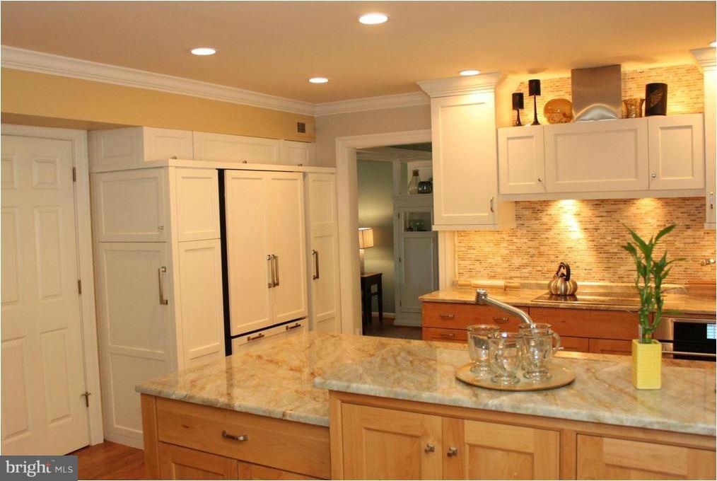 WOODFIELD VILLAGE - Residential Lease