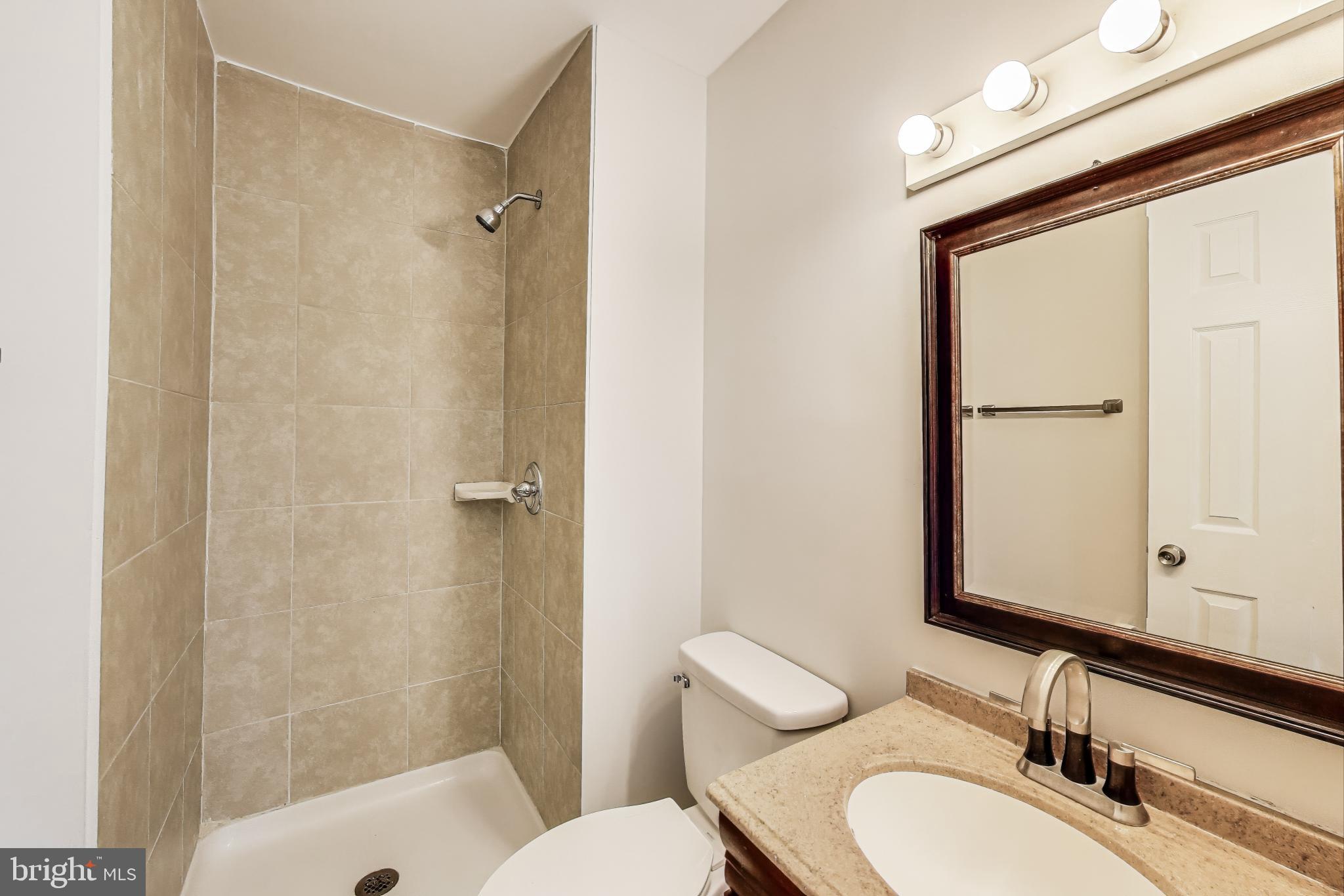 SUMMERHILL - Residential Lease